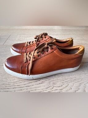 ALLEN EDMONDS COURTSIDE SNEAKER in Chili Sz: 11